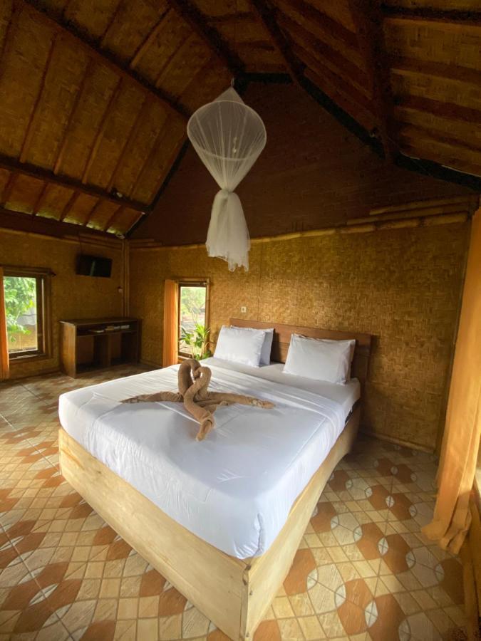 Edrian Bungalows テテバトゥ エクステリア 写真